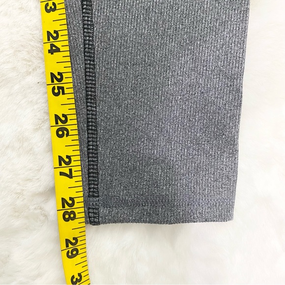 NWT-Duo Dry Black Space Dye Stretch Leggings L - Picture 3 of 5